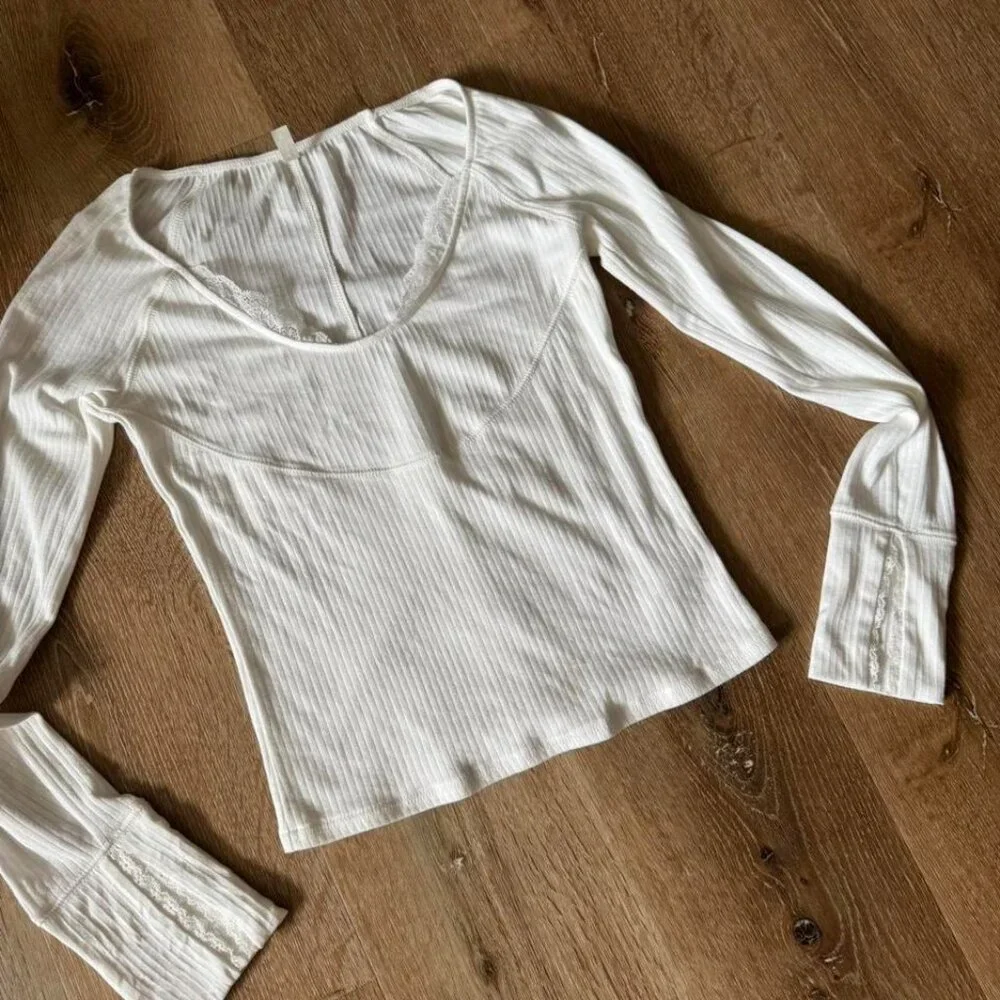 Free People White Long Sleeve Top with Lace‎ Trim Size M